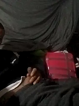 Snapshot of BIG-CkD_F chatting on 10-05-25, 12:25 BIG-CkD F online show from 10-05-25, 12:25