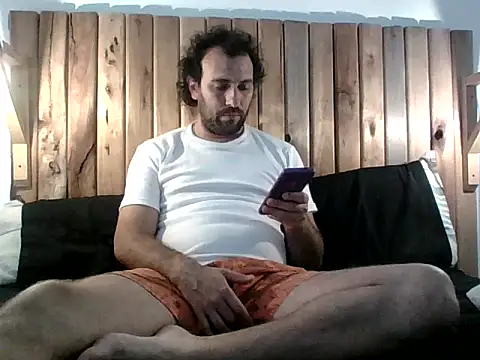 Snapshot of Loverlove1234 chatting on 12-17-25, 08:59 Loverlove1234 online show from 12-17-25, 08:59