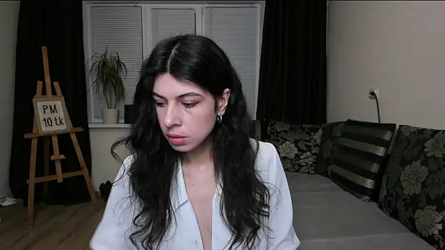 Snapshot of MolagAnna chatting on 03-22-26, 08:23 MolagAnna online show from 03-22-26, 08:23