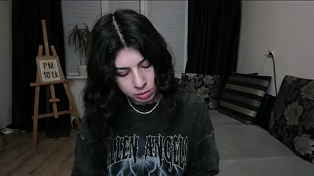 Snapshot of MolagAnna chatting on 04-23-26, 06:32 MolagAnna online show from 04-23-26, 06:32