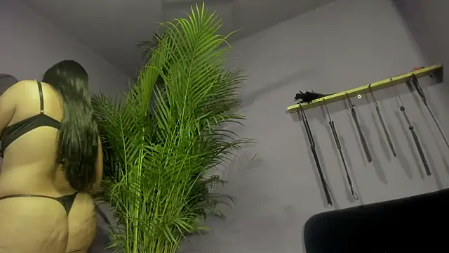 kathe hot online show from 04-11-26, 07:40