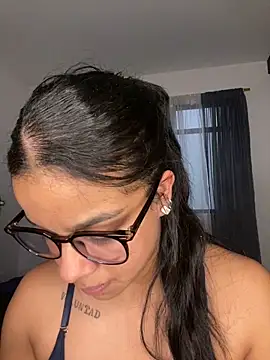 trianawhite online show from 02-05-26, 10:47