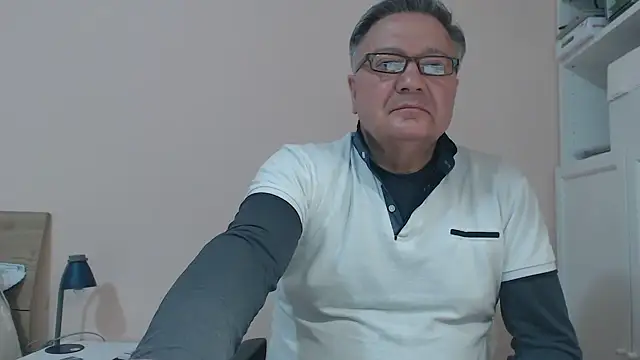 YOU6me online show from 03-01-25, 03:49