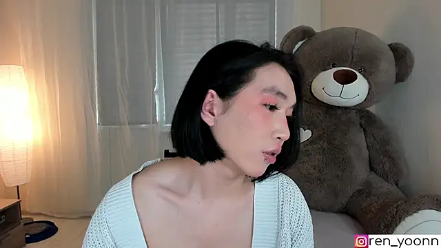 Ren yoon online show from 03-28-26, 01:43