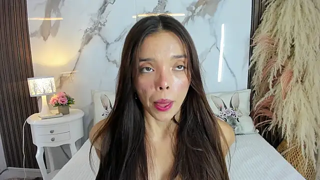 hannahill69 online show from 03-19-26, 05:22