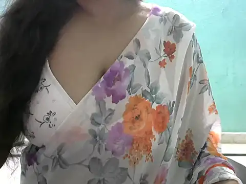 Snapshot of SexyRashmika chatting on 09-27-25, 07:08 SexyRashmika online show from 09-27-25, 07:08
