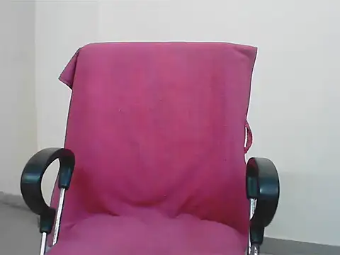 LovingPihu online show from 07-30-26, 05:17