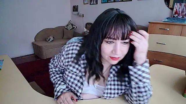 Lucretia Goldi  online show from 12-21-25, 12:34