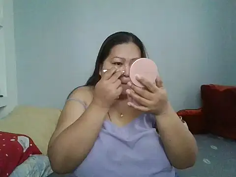 Snapshot of hornyKENDAH chatting on 09-25-25, 04:49 hornyKENDAH online show from 09-25-25, 04:49