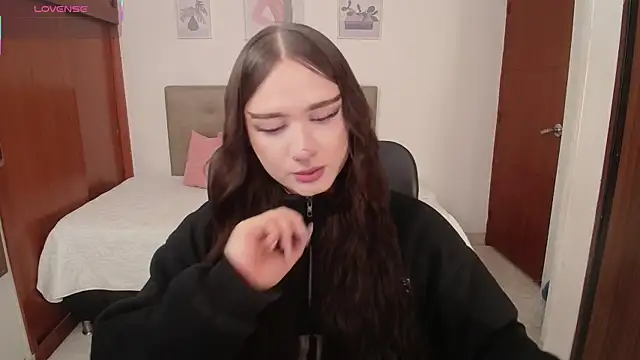 Miley Baker online show from 01-07-26, 03:58