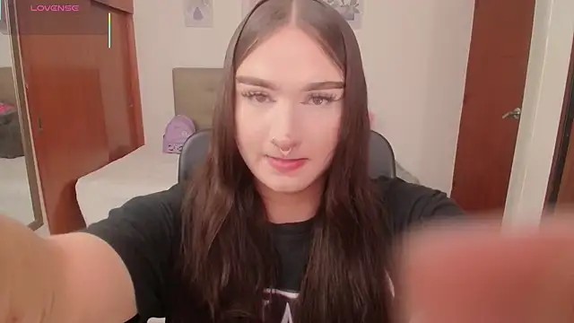 Miley Baker online show from 02-26-26, 01:32