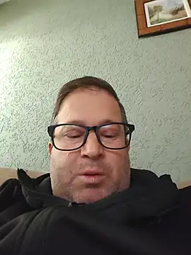 Snapshot of tavio1 chatting on 06-23-26, 06:06 tavio1 online show from 06-23-26, 06:06