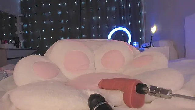 KylieStarrr online show from 09-11-25, 09:59