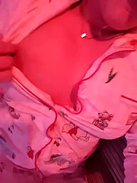 HotAriel online show from 06-30-26, 10:22