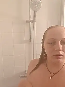 HotAriel online show from 07-01-26, 12:18