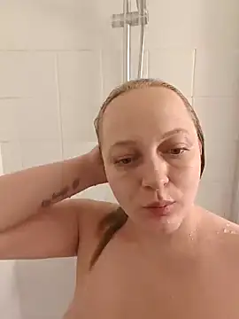 HotAriel online show from 07-11-26, 10:29