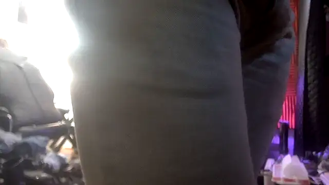 Snapshot of TheHellBilly chatting on 02-16-26, 09:00 TheHellBilly online show from 02-16-26, 09:00