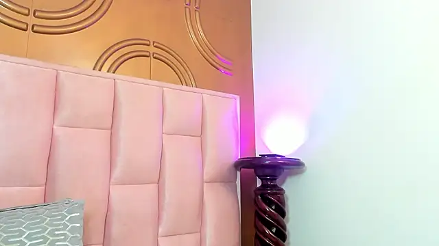 Snapshot of valeriaa19 chatting on 03-09-25, 08:29 valeriaa19 online show from 03-09-25, 08:29