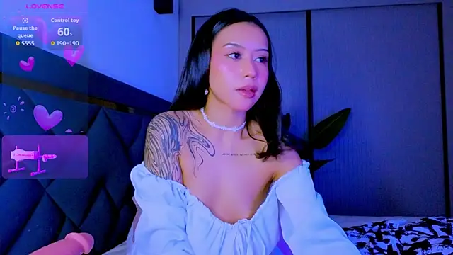 Mia Tin online show from 03-28-26, 05:23