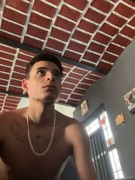 Snapshot of brianor89 chatting on 10-02-25, 03:08 brianor89 online show from 10-02-25, 03:08