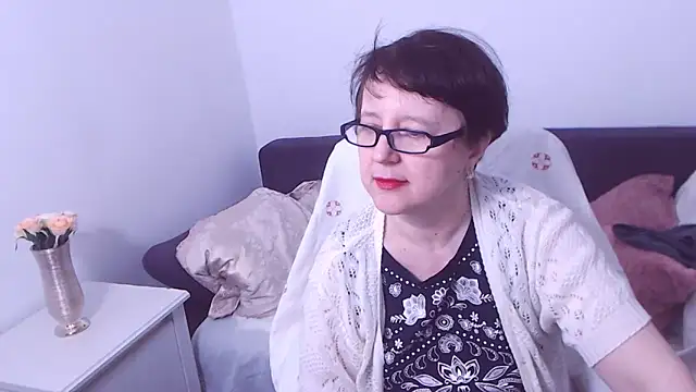 ChristaRose online show from 01-24-25, 09:05