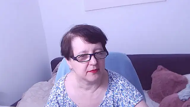 ChristaRose online show from 01-12-26, 01:33