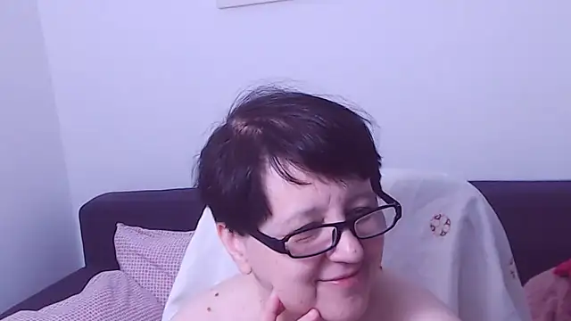 Snapshot of ChristaRose chatting on 05-27-26, 07:11 ChristaRose online show from 05-27-26, 07:11