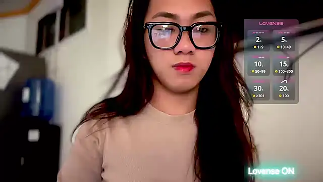 Local Hoelyx online show from 04-17-26, 05:21