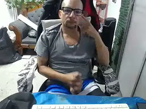 alexam galxh online show from 02-28-25, 05:37