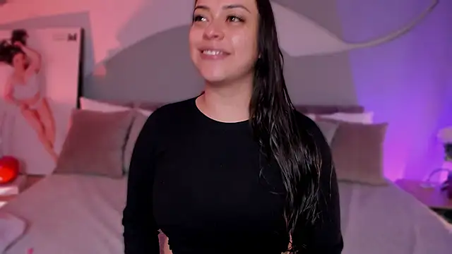 Nicolle W online show from 03-28-26, 11:54