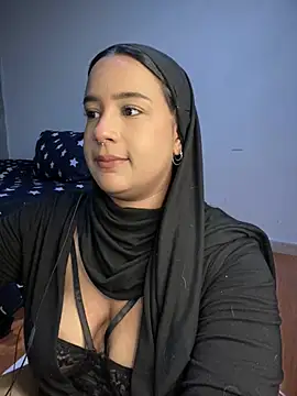 Snapshot of Maryam_yamal chatting on 12-17-24, 07:59 Maryam yamal online show from 12-17-24, 07:59