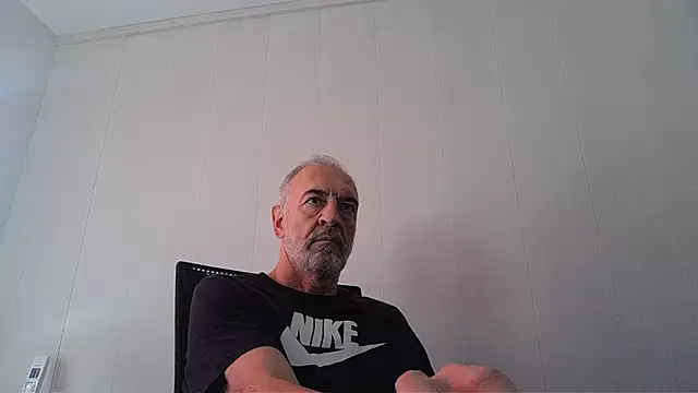 Snapshot of Herba_Mare chatting on 01-14-25, 12:03 Herba Mare online show from 01-14-25, 12:03