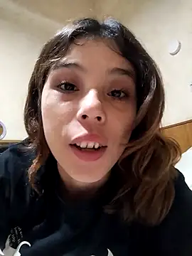 mariamac420 online show from 04-12-26, 09:31