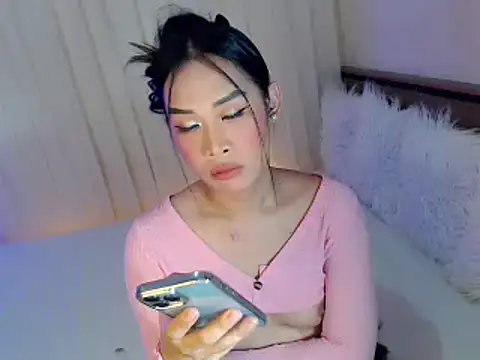 arilovesyou143 online show from 04-15-26, 01:51