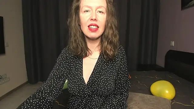 Snapshot of BrendaCain chatting on 03-14-26, 01:01 BrendaCain online show from 03-14-26, 01:01