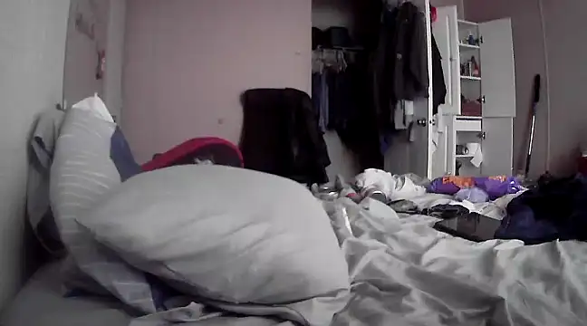 jck1m0t online show from 01-17-25, 04:36