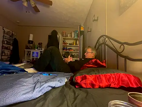 jck1m0t online show from 12-17-25, 04:18