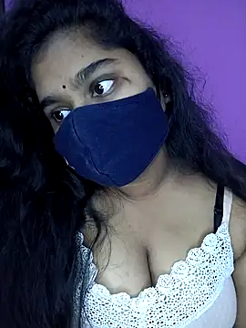Snapshot of riya-baby chatting on 12-21-24, 06:23 riya-baby online show from 12-21-24, 06:23