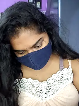 Snapshot of riya-baby chatting on 01-08-25, 04:00 riya-baby online show from 01-08-25, 04:00