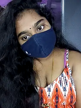 Snapshot of riya-baby chatting on 01-11-25, 01:32 riya-baby online show from 01-11-25, 01:32