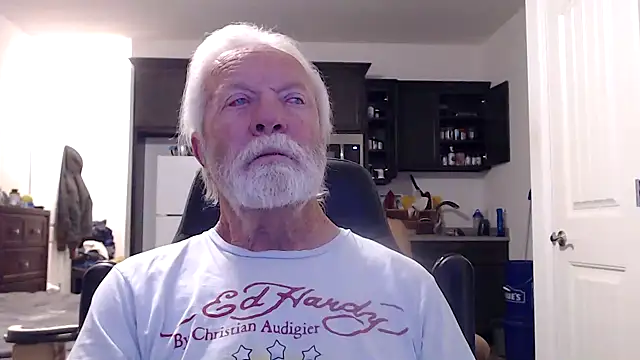 Snapshot of rockpoint69 chatting on 12-12-24, 07:19 rockpoint69 online show from 12-12-24, 07:19