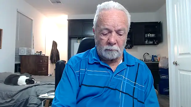 Snapshot of rockpoint69 chatting on 02-05-26, 12:21 rockpoint69 online show from 02-05-26, 12:21