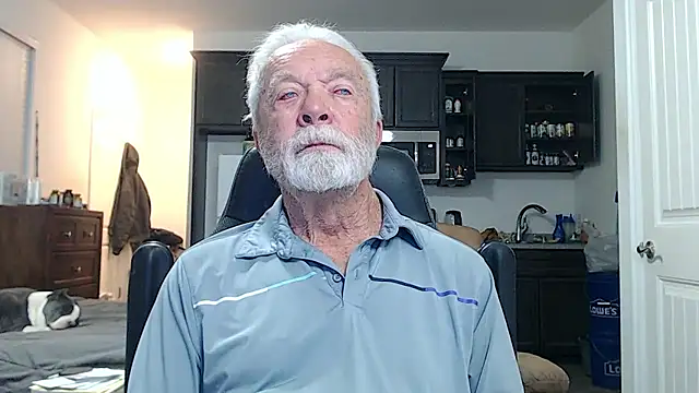 Snapshot of rockpoint69 chatting on 02-20-26, 12:49 rockpoint69 online show from 02-20-26, 12:49