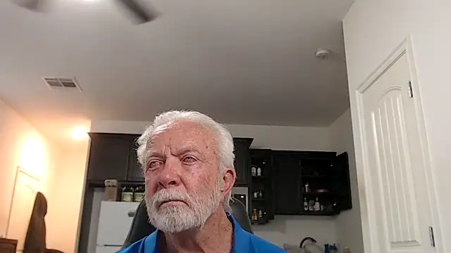 Snapshot of rockpoint69 chatting on 05-03-26, 12:38 rockpoint69 online show from 05-03-26, 12:38