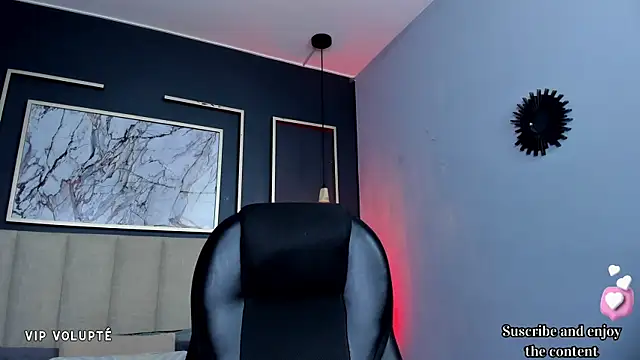 Snapshot of Samantha_Brooke chatting on 10-22-25, 04:51 Samantha Brooke online show from 10-22-25, 04:51