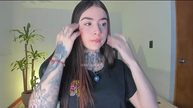 Ally Snow online show from 09-21-25, 10:39