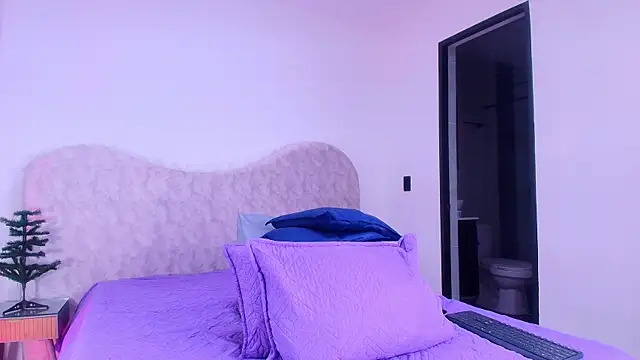 shelsyloreds online show from 12-04-25, 11:52