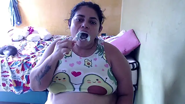 Snapshot of yulieth_bbw chatting on 11-02-25, 06:32 yulieth bbw online show from 11-02-25, 06:32