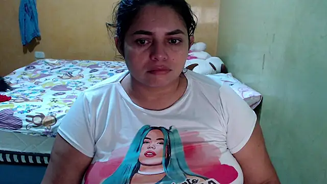 Snapshot of yulieth_bbw chatting on 11-24-25, 02:44 yulieth bbw online show from 11-24-25, 02:44