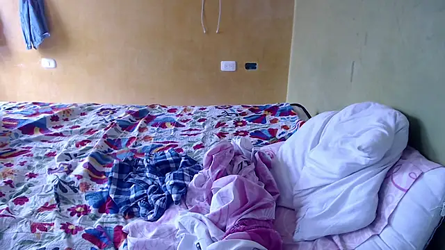 Snapshot of yulieth_bbw chatting on 11-28-25, 05:15 yulieth bbw online show from 11-28-25, 05:15